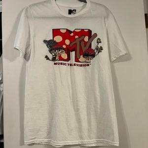 MTV graphic tee